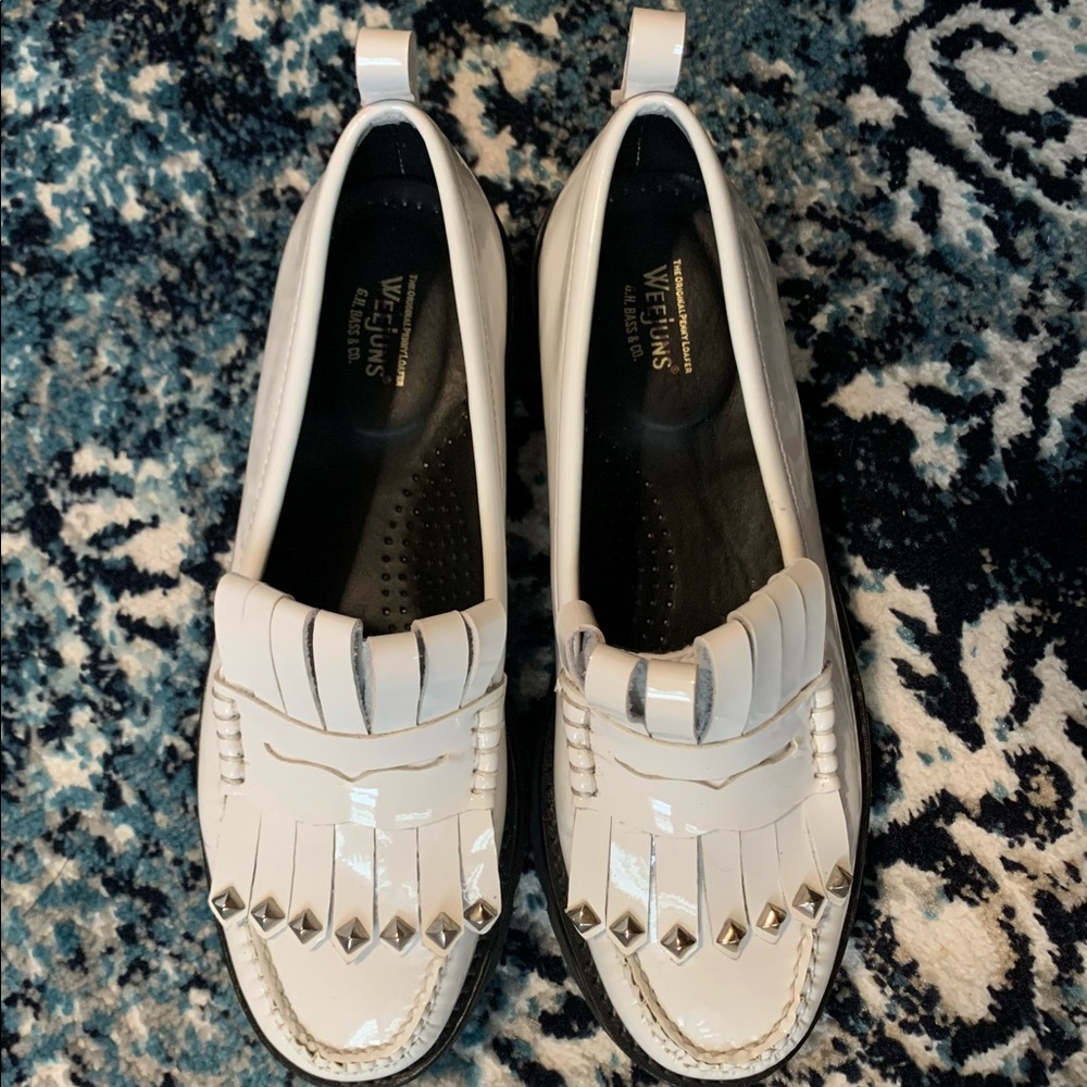 Weejuns White Leather Pennyloafers